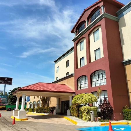 Fiesta Inn Poza Rica Exterior photo