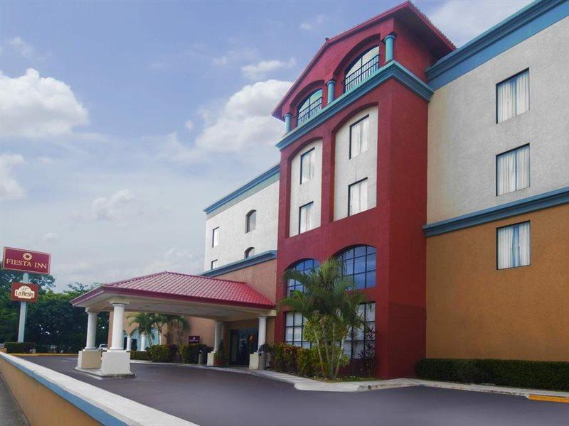 Fiesta Inn Poza Rica Exterior photo